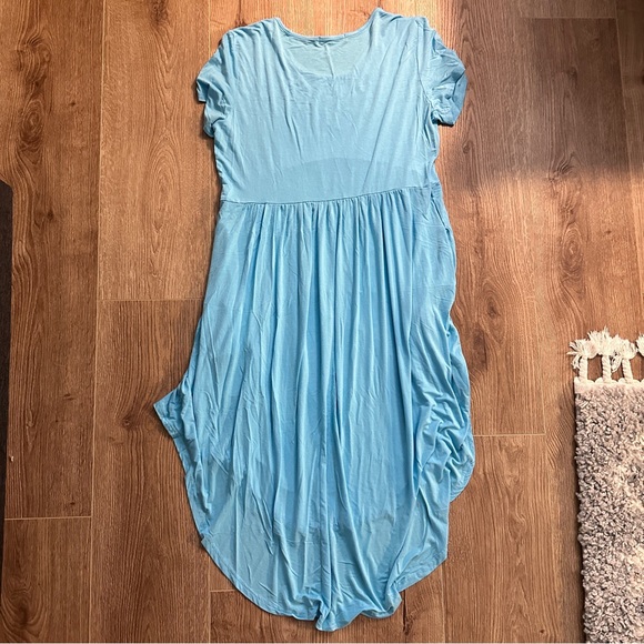 Women’s Maternity High Low Midi Turquoise Blue Dress in Size Large - Picture 7 of 10